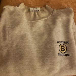 Boston Bruins sweatshirt